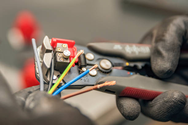 Best Commercial Electrician Services  in Russellville, AL